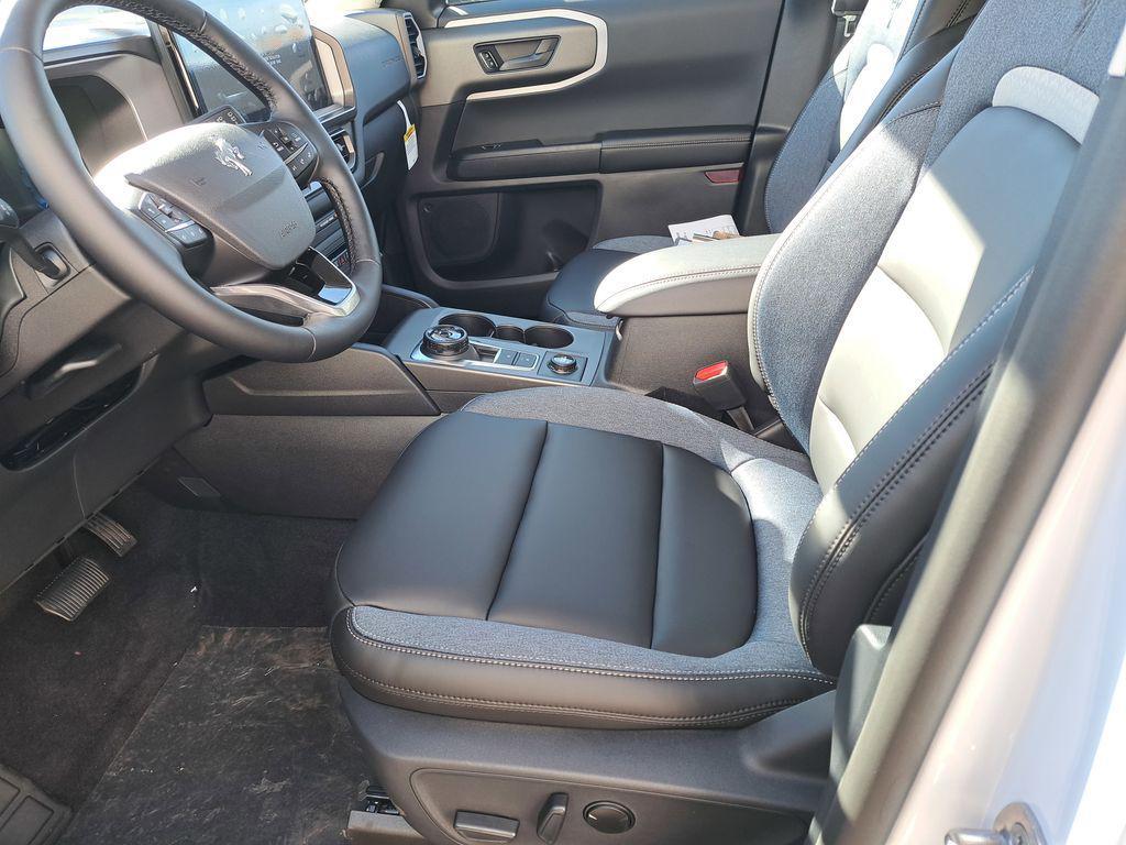 new 2025 Ford Bronco Sport car, priced at $35,560