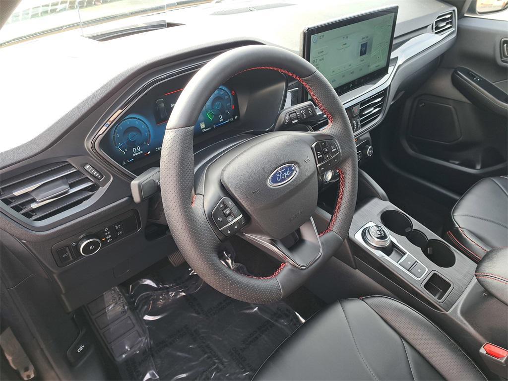 new 2025 Ford Escape car, priced at $32,992