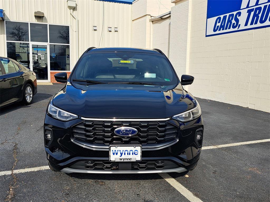 new 2025 Ford Escape car, priced at $32,992