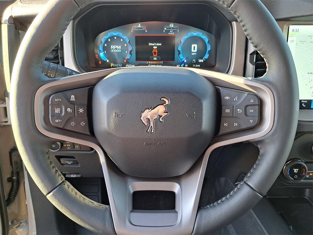 new 2025 Ford Bronco car, priced at $52,724