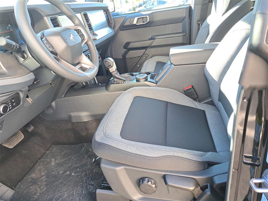 new 2025 Ford Bronco car, priced at $40,508