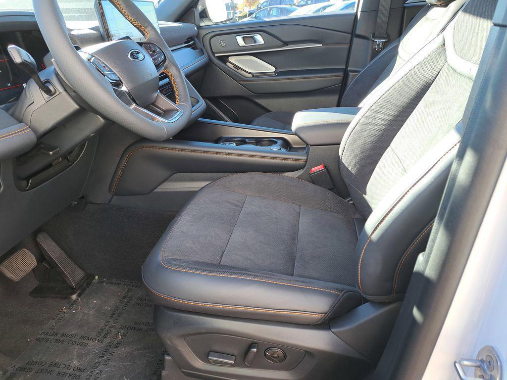 new 2026 Ford Explorer car, priced at $55,992