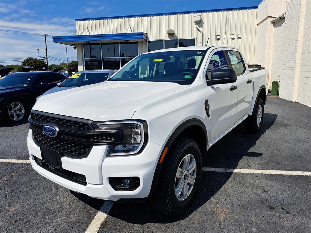 new 2025 Ford Ranger car, priced at $33,351