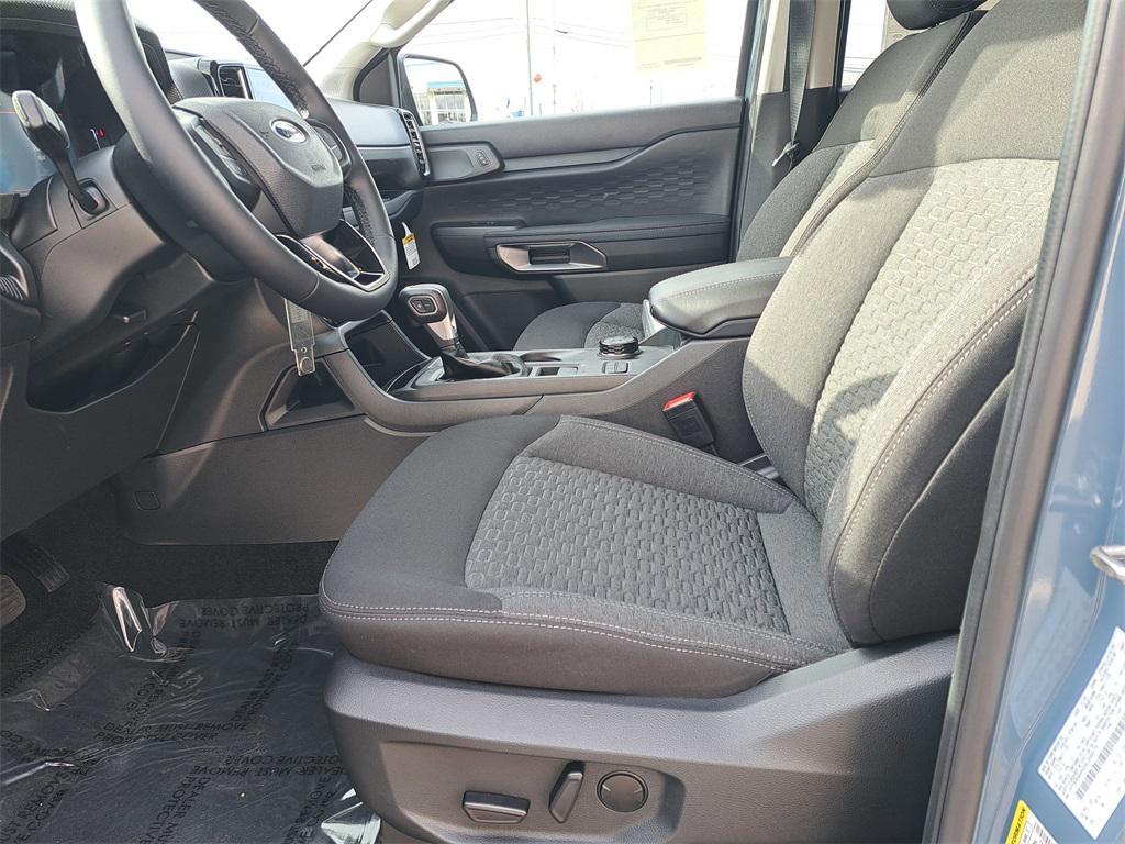 new 2025 Ford Ranger car, priced at $40,415