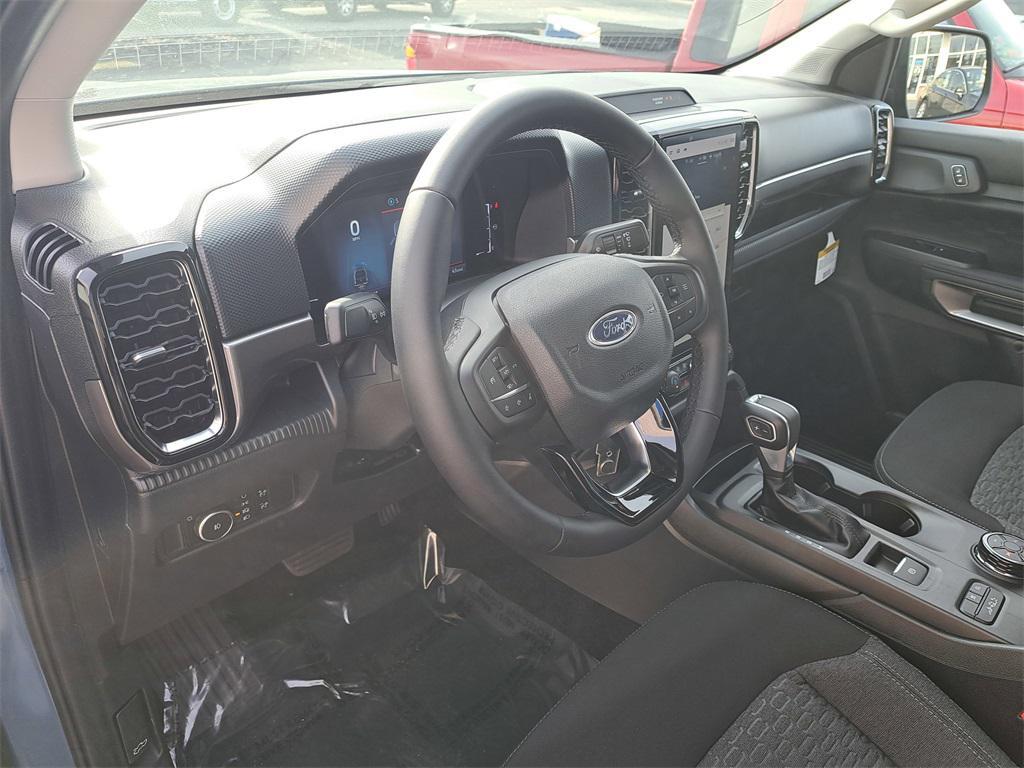 new 2025 Ford Ranger car, priced at $40,415