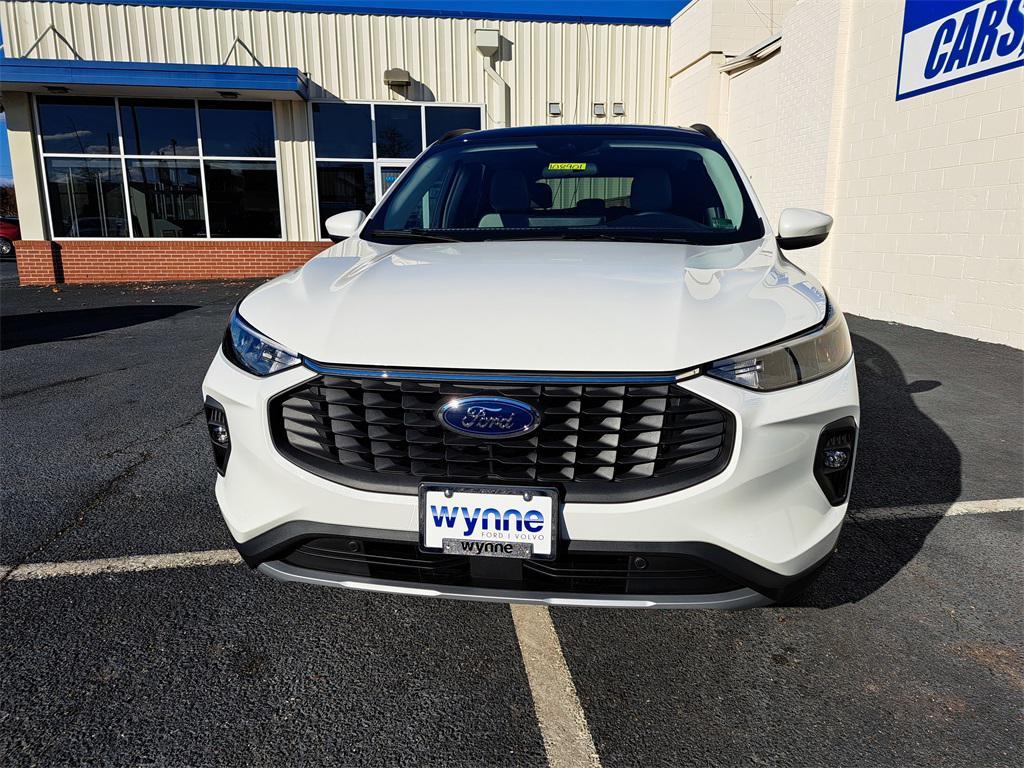 new 2026 Ford Escape PHEV car, priced at $32,958