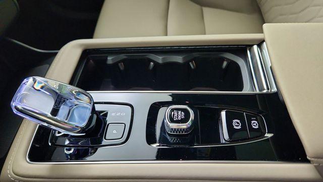 new 2026 Volvo XC90 car, priced at $71,226