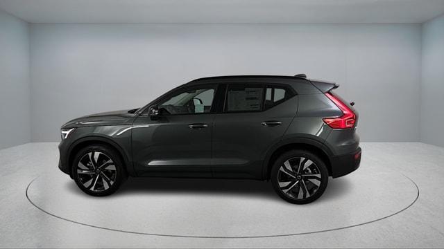 new 2026 Volvo XC40 car, priced at $51,975