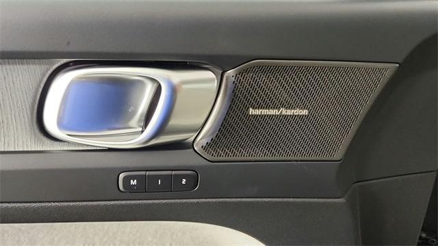 new 2026 Volvo XC40 car, priced at $51,975