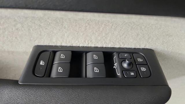 new 2026 Volvo XC40 car, priced at $51,975