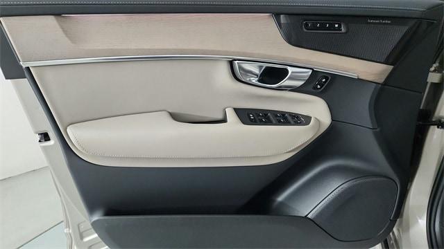 new 2026 Volvo XC90 Plug-In Hybrid car, priced at $81,875