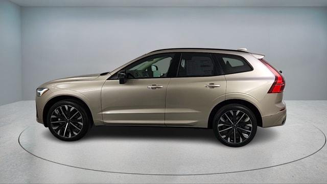 new 2026 Volvo XC60 car, priced at $64,055