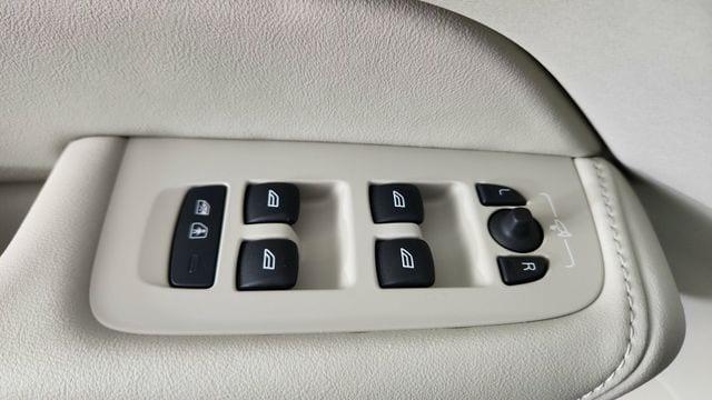 new 2026 Volvo XC60 car, priced at $64,055