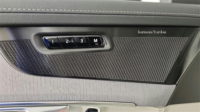 new 2026 Volvo XC90 Plug-In Hybrid car, priced at $85,625