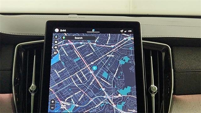 new 2026 Volvo XC90 Plug-In Hybrid car, priced at $85,625