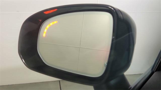 new 2026 Volvo XC60 Plug-In Hybrid car, priced at $75,235