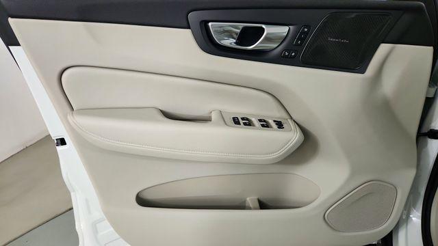 new 2026 Volvo XC60 Plug-In Hybrid car, priced at $75,235