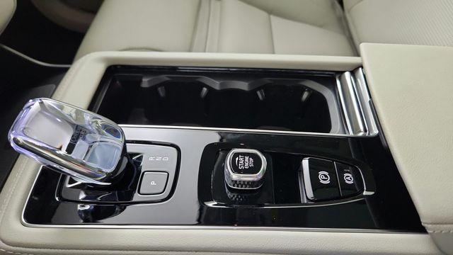 new 2026 Volvo XC90 car, priced at $75,155