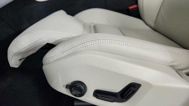 new 2026 Volvo XC60 Plug-In Hybrid car, priced at $73,686