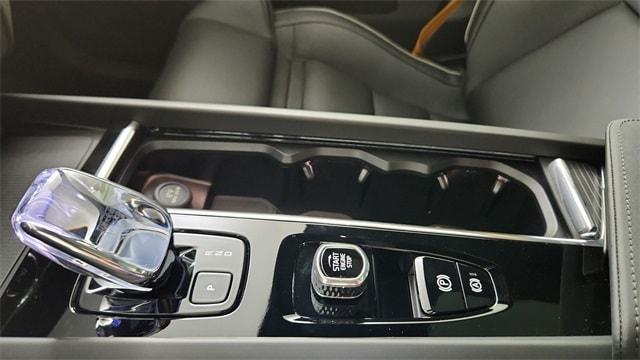 new 2026 Volvo XC60 Plug-In Hybrid car, priced at $82,335