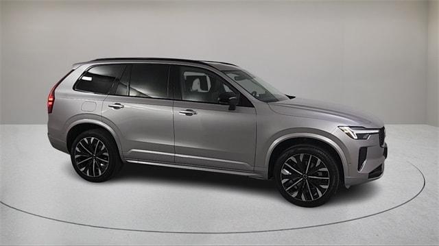 new 2026 Volvo XC90 car, priced at $76,035