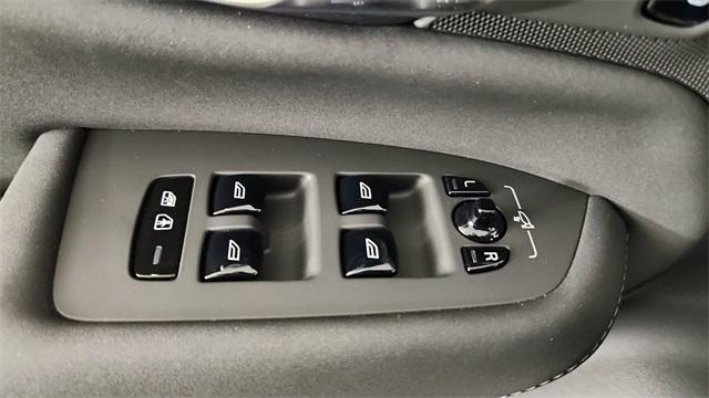 new 2026 Volvo XC90 Plug-In Hybrid car, priced at $87,120