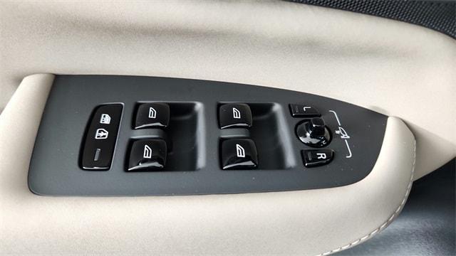 new 2026 Volvo XC90 Plug-In Hybrid car, priced at $81,875