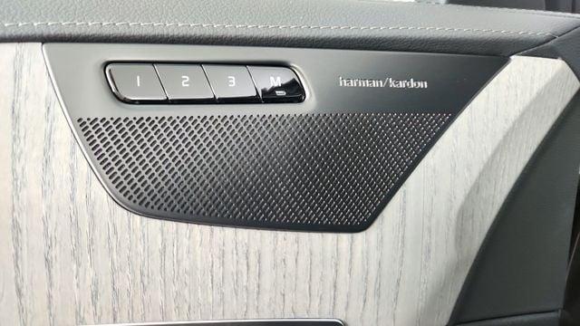 new 2025 Volvo XC90 car, priced at $62,655