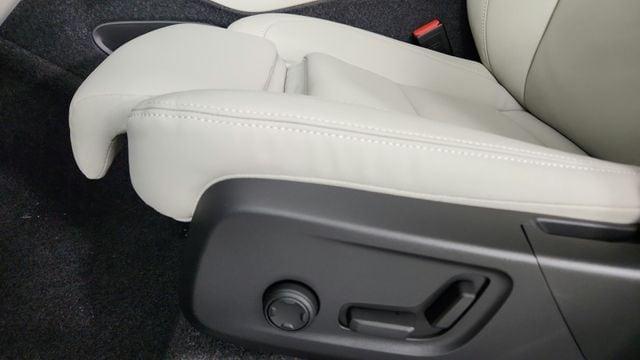 new 2026 Volvo XC40 car, priced at $53,975