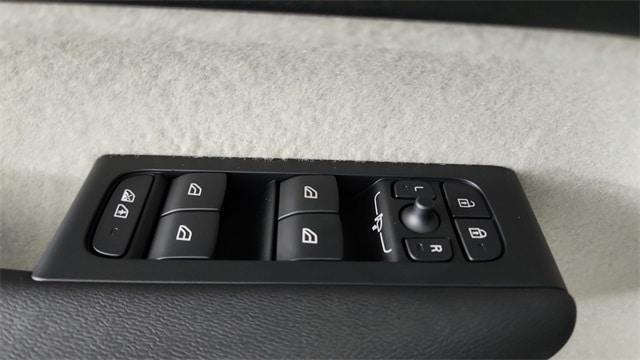 new 2026 Volvo XC40 car, priced at $53,975