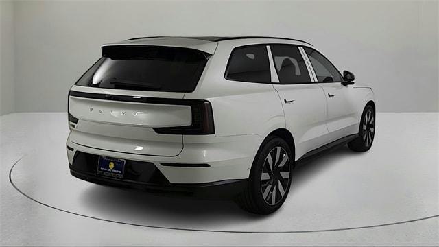 new 2025 Volvo EX90 car, priced at $91,700