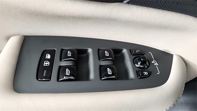 new 2026 Volvo XC90 car, priced at $80,010