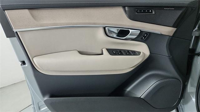 new 2026 Volvo XC90 car, priced at $67,525