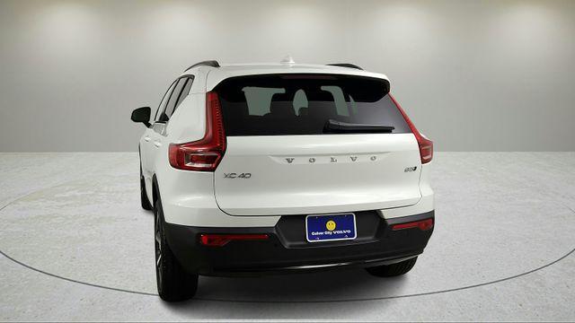 new 2026 Volvo XC40 car, priced at $50,260