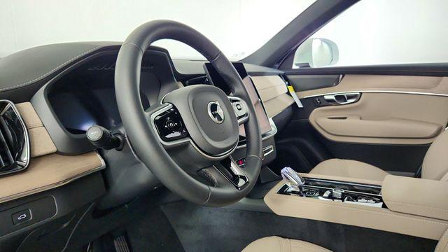 new 2026 Volvo XC90 car, priced at $71,945