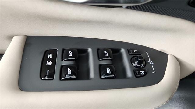 new 2026 Volvo XC90 Plug-In Hybrid car, priced at $81,875