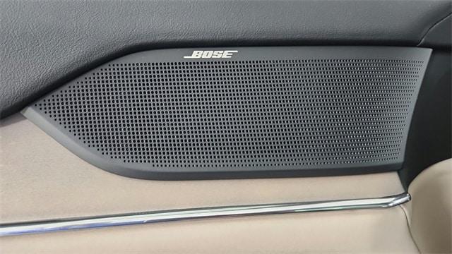 new 2025 Volvo EX90 car, priced at $84,790