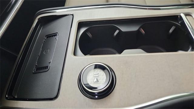 new 2025 Volvo EX90 car, priced at $84,790