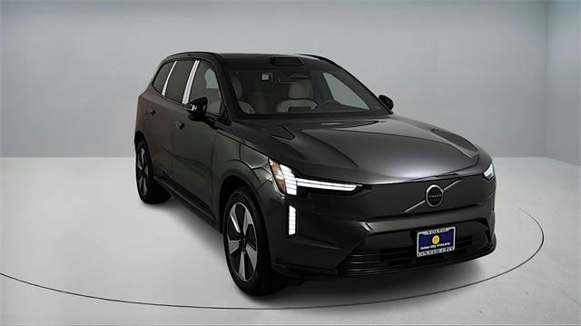new 2025 Volvo EX90 car, priced at $84,790