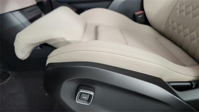 new 2025 Volvo EX90 car, priced at $84,790