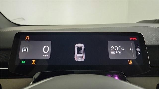 new 2025 Volvo EX90 car, priced at $84,790