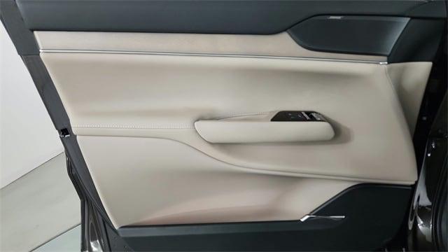 new 2025 Volvo EX90 car, priced at $84,790