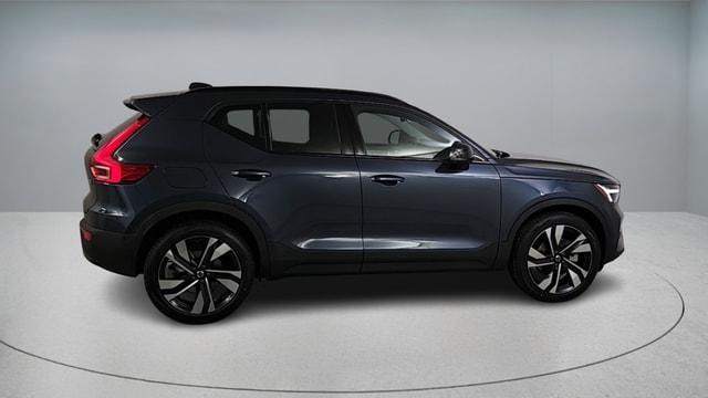 new 2026 Volvo XC40 car, priced at $51,975