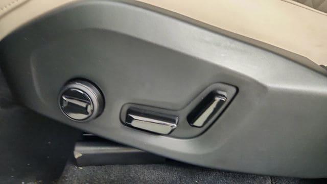 new 2026 Volvo XC90 car, priced at $71,945