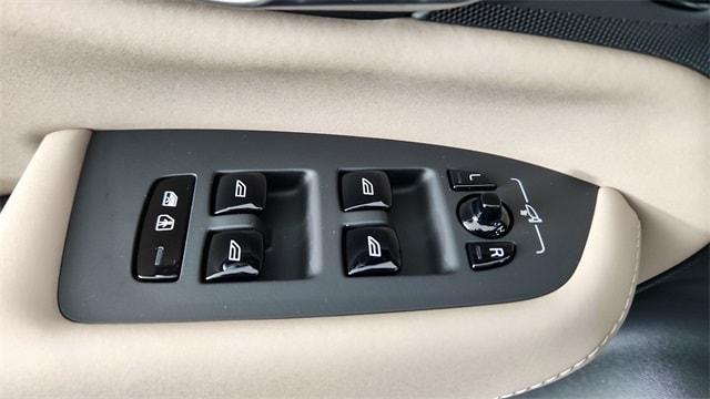 new 2026 Volvo XC90 Plug-In Hybrid car, priced at $81,995