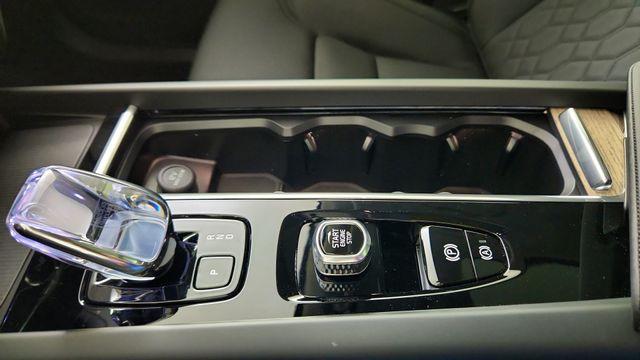 new 2026 Volvo XC60 Plug-In Hybrid car, priced at $68,182