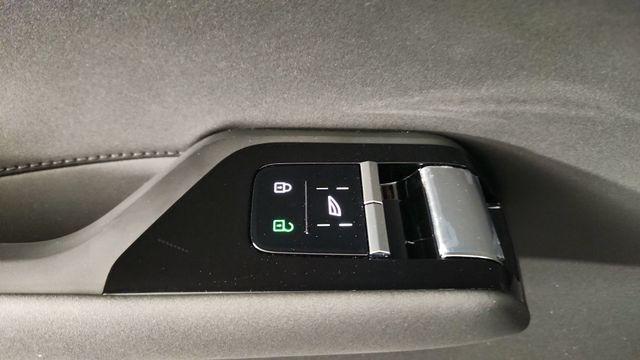 new 2026 Volvo EX90 car, priced at $87,080