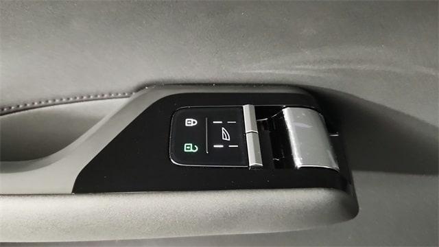 new 2025 Volvo EX90 car, priced at $92,445