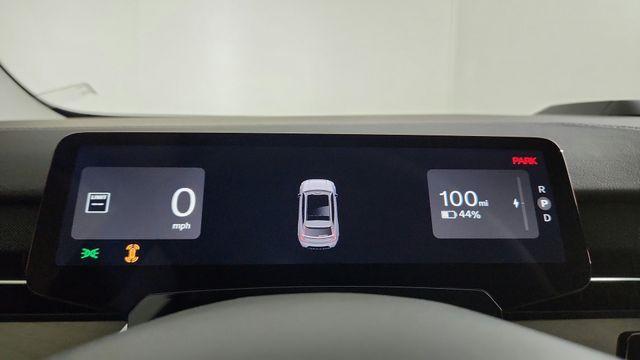 new 2025 Volvo EX90 car, priced at $92,445