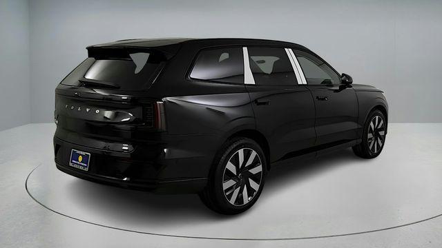 new 2025 Volvo EX90 car, priced at $92,445